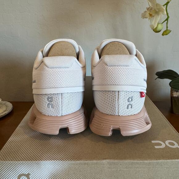 On Running Cloud 5 Sand Rosebrown Women’s 10 Sneakers - Picture 5 of 10